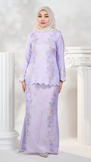 Kurung Moden Sakura in Lilac
