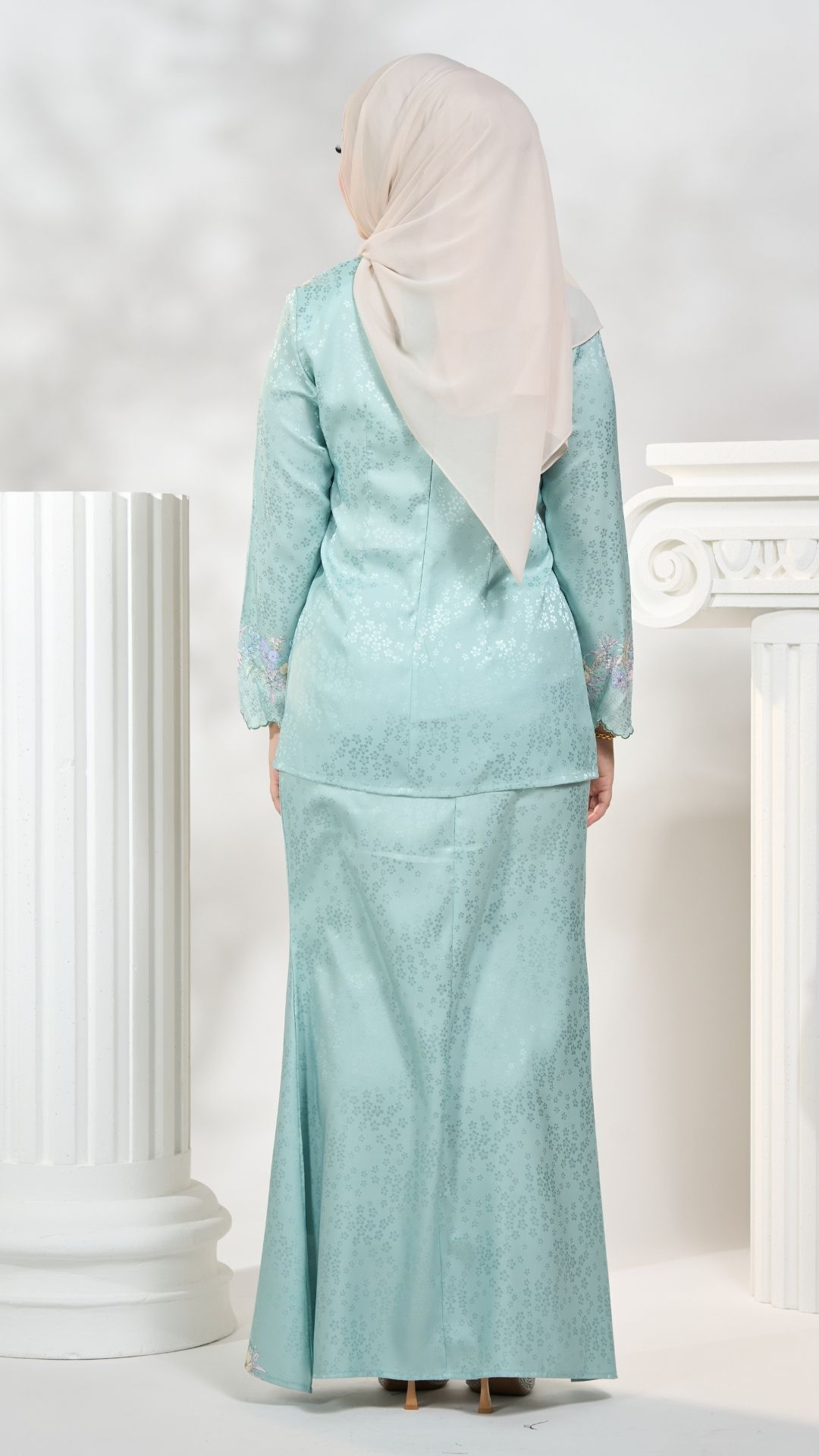 Kurung Moden Sakura In Mint Green - Image 2